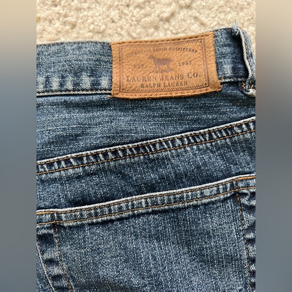 Ralph Lauren Embroidered Denim Women Shorts Size 8 - Picture 5 of 5